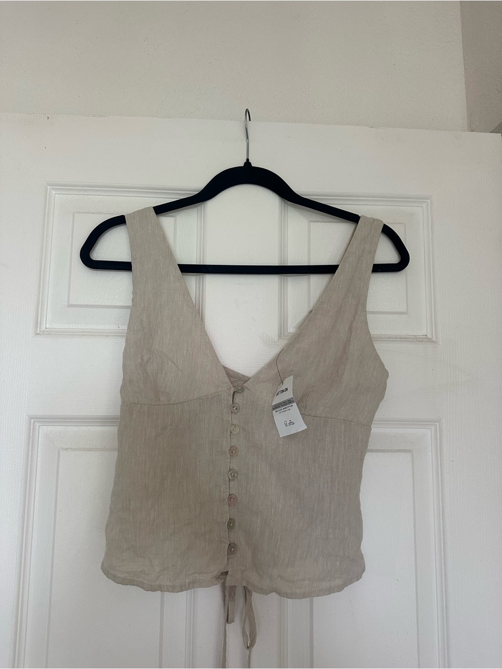 Cotton On Beige Button-Front V-Neck Camisole S (4)